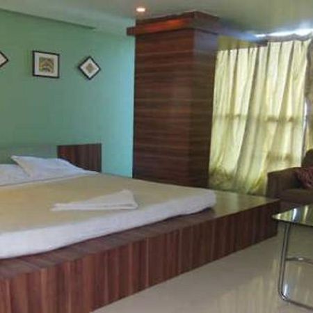 Hotel Bhubaneswari Classic Brahmapur Dış mekan fotoğraf