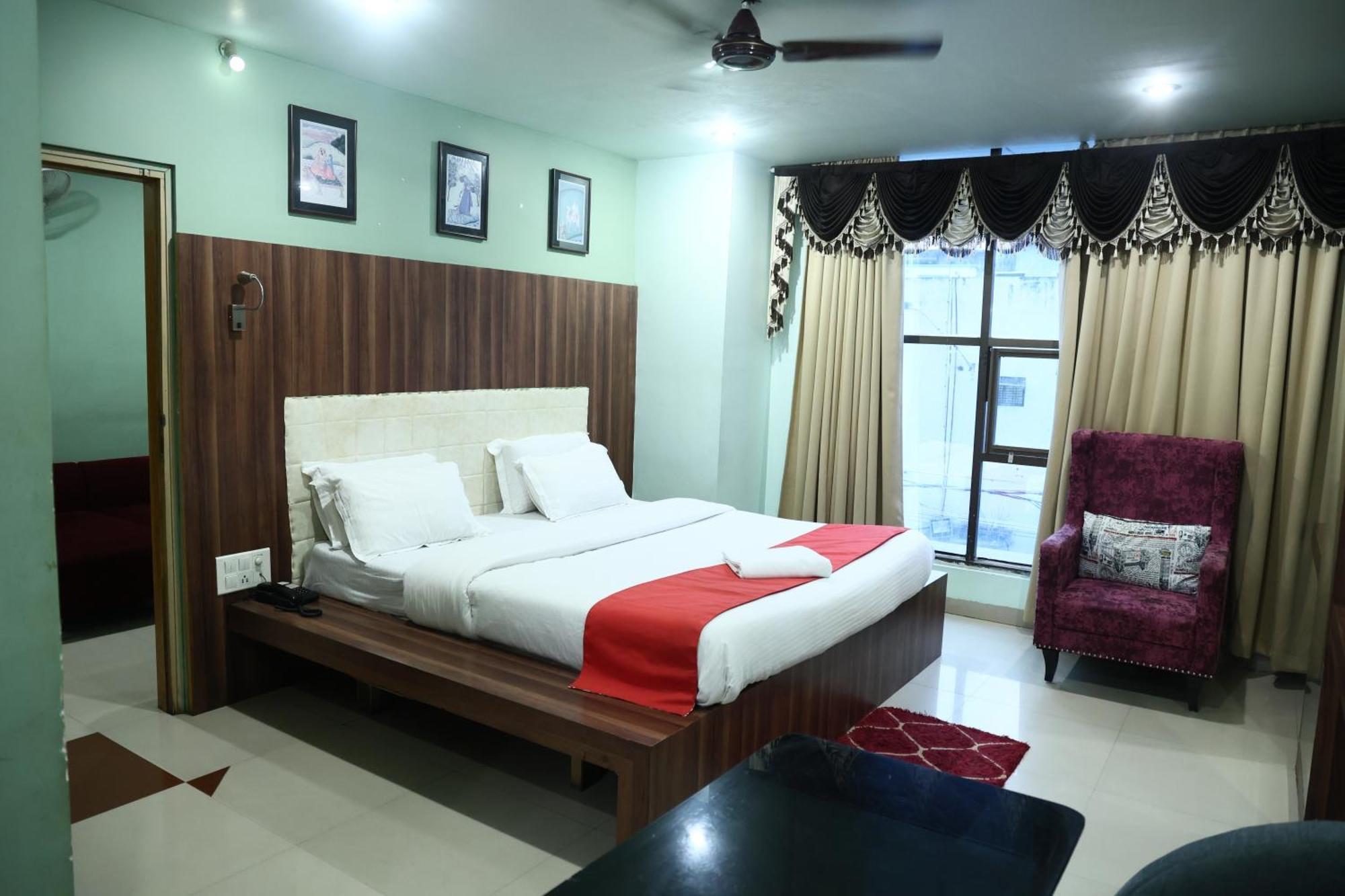 Hotel Bhubaneswari Classic Brahmapur Dış mekan fotoğraf