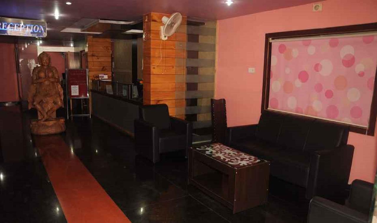 Hotel Bhubaneswari Classic Brahmapur Dış mekan fotoğraf