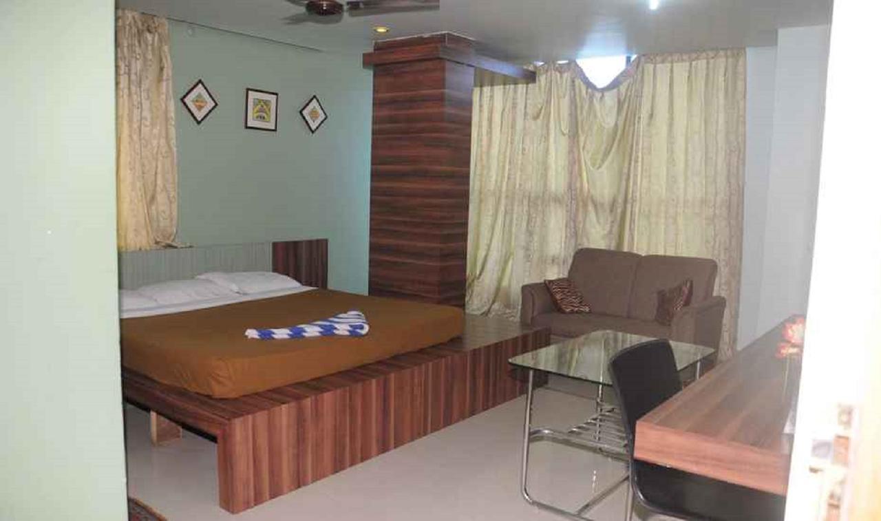 Hotel Bhubaneswari Classic Brahmapur Dış mekan fotoğraf